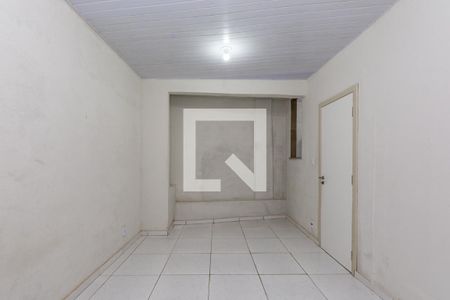 Casa à venda com 272m², 2 quartos e sem vaga