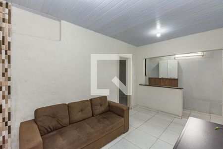 Casa à venda com 272m², 2 quartos e sem vaga