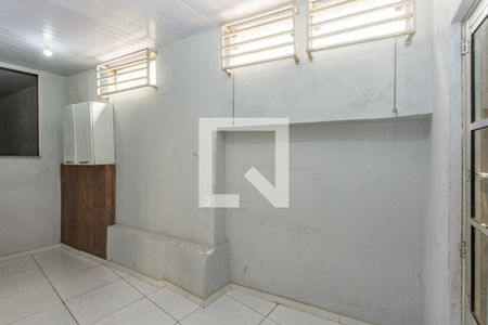 Casa à venda com 272m², 2 quartos e sem vaga