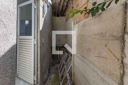 Casa à venda com 272m², 2 quartos e sem vaga