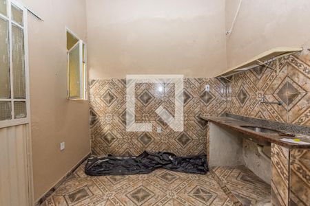 Casa à venda com 272m², 2 quartos e sem vaga