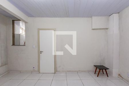 Casa à venda com 272m², 2 quartos e sem vaga