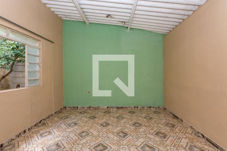 Casa à venda com 272m², 2 quartos e sem vaga