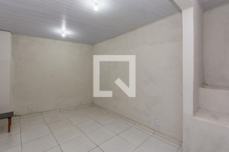 Casa à venda com 272m², 2 quartos e sem vaga