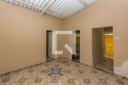Casa à venda com 272m², 2 quartos e sem vaga