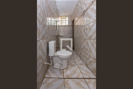 Casa à venda com 272m², 2 quartos e sem vaga