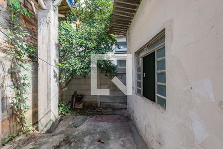 Casa à venda com 272m², 2 quartos e sem vaga