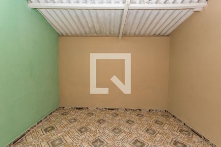 Casa à venda com 272m², 2 quartos e sem vaga