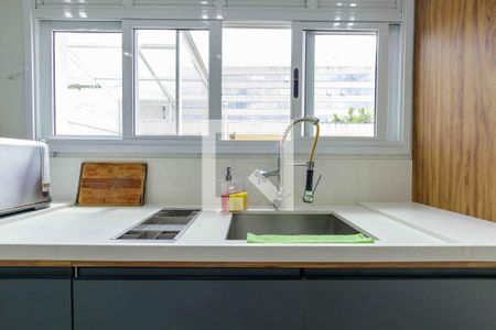 Casa de condomínio à venda com 220m², 4 quartos e 4 vagas Casa de condomínio à venda com 220m², 4 quartos e 4 vagasCozinha