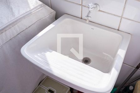 Apartamento à venda com 73m², 3 quartos e 2 vagas Apartamento à venda com 73m², 3 quartos e 2 vagasÁrea de serviço