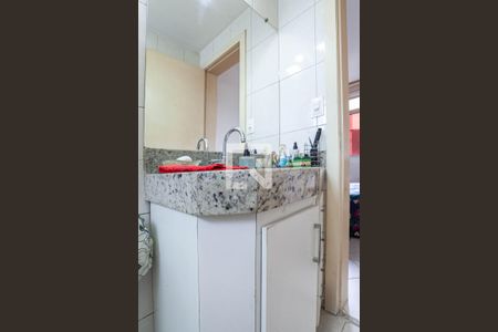 Apartamento à venda com 73m², 3 quartos e 2 vagas Apartamento à venda com 73m², 3 quartos e 2 vagasBanheiro da suíte