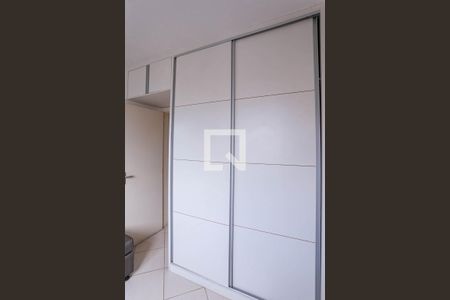 Apartamento à venda com 73m², 3 quartos e 2 vagas Apartamento à venda com 73m², 3 quartos e 2 vagasQuarto 2