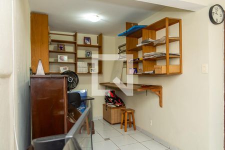 Casa para alugar com 177m², 3 quartos e 2 vagas Casa para alugar com 177m², 3 quartos e 2 vagasSala 2