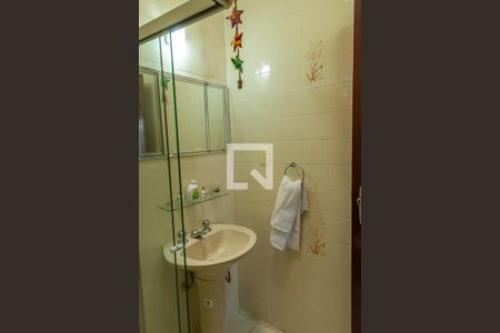 Casa para alugar com 177m², 3 quartos e 2 vagas Casa para alugar com 177m², 3 quartos e 2 vagasBanheiro 1