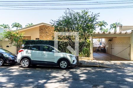 Casa para alugar com 177m², 3 quartos e 2 vagas Casa para alugar com 177m², 3 quartos e 2 vagasFachada