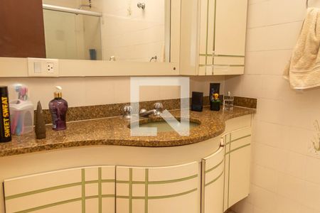 Casa para alugar com 177m², 3 quartos e 2 vagas Casa para alugar com 177m², 3 quartos e 2 vagasBanheiro 3