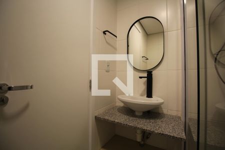 Banheiro de kitnet/studio à venda com 1 quarto, 28m² em Vila Mariana, São Paulo