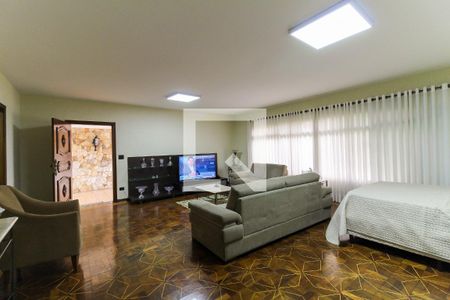 Sala de casa para alugar com 3 quartos, 262m² em Vila Regente Feijó, São Paulo