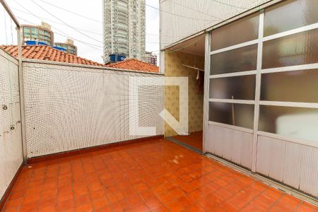 Casa para alugar com 262m², 3 quartos e 4 vagas Casa para alugar com 262m², 3 quartos e 4 vagasÁrea De Serviço