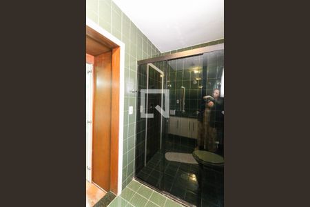 Casa para alugar com 262m², 3 quartos e 4 vagas Casa para alugar com 262m², 3 quartos e 4 vagasBanheiro Da Suíte