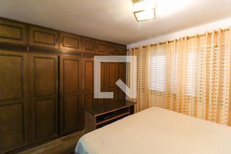 Casa para alugar com 262m², 3 quartos e 4 vagas Casa para alugar com 262m², 3 quartos e 4 vagasSuíte 2