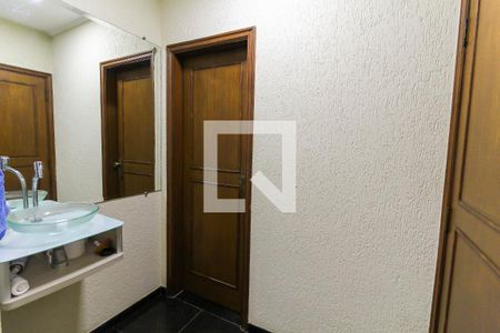 Lavabo de casa para alugar com 3 quartos, 262m² em Vila Regente Feijó, São Paulo