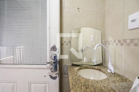 Casa à venda com 250m², 4 quartos e 3 vagasÁrea de Lazer - Banheiro/Salão de Festas 