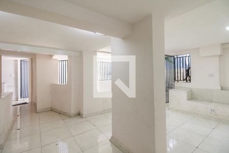 Casa à venda com 250m², 4 quartos e 3 vagasÁrea de Lazer - Salão de Festas 