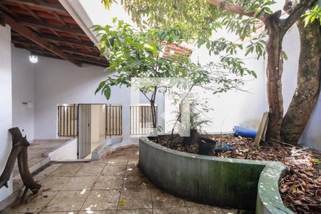 Casa à venda com 250m², 4 quartos e 3 vagasÁrea de Lazer - Quintal 
