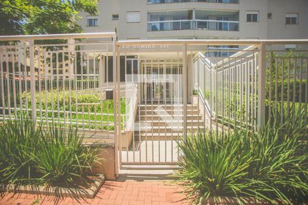 Apartamento para alugar com 70m², 2 quartos e 2 vagas Apartamento para alugar com 70m², 2 quartos e 2 vagasFachada