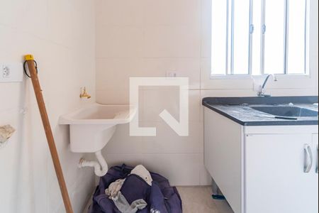 Área de Serviço de apartamento para alugar com 2 quartos, 40m² em Santa Maria, Santo André