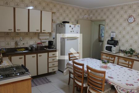 Casa à venda com 186m², 3 quartos e 2 vagasCozinha