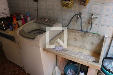 Casa à venda com 186m², 3 quartos e 2 vagasQuintal