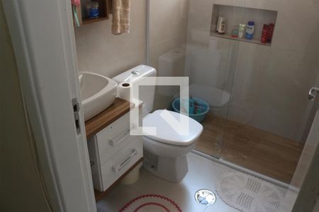 Casa à venda com 186m², 3 quartos e 2 vagasBanheiro