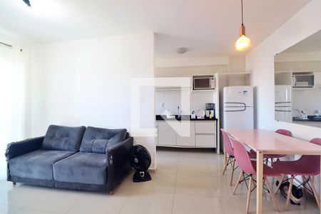 Sala de apartamento à venda com 2 quartos, 52m² em Campestre, Santo André