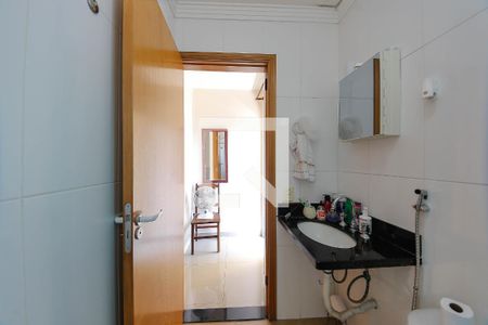 Casa à venda com 135m², 3 quartos e 1 vagaBanheiro da Suíte