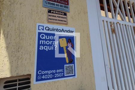 Casa à venda com 135m², 3 quartos e 1 vagaFachada