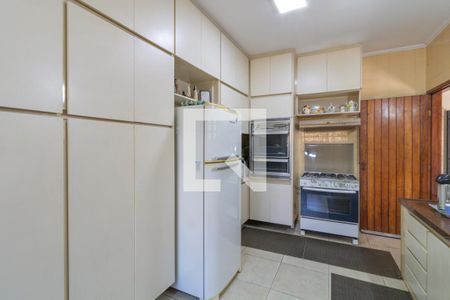 Casa para alugar com 300m², 4 quartos e 3 vagasCozinha