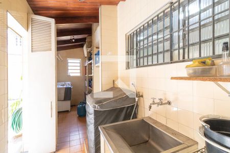 Casa para alugar com 300m², 4 quartos e 3 vagasLavanderia