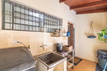Casa para alugar com 300m², 4 quartos e 3 vagasLavanderia