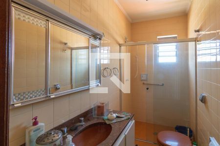 Casa para alugar com 300m², 4 quartos e 3 vagasBanheiro