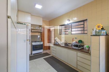 Casa para alugar com 300m², 4 quartos e 3 vagasCozinha
