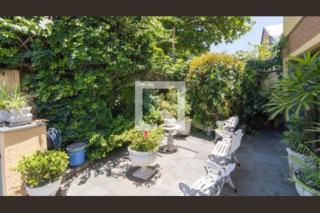 Casa para alugar com 300m², 4 quartos e 3 vagasJardim