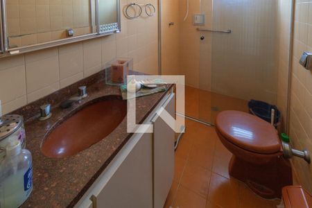 Casa para alugar com 300m², 4 quartos e 3 vagasBanheiro