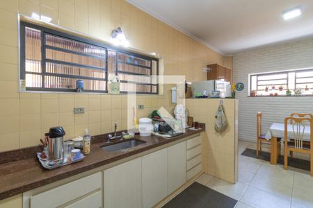 Casa para alugar com 300m², 4 quartos e 3 vagasCozinha