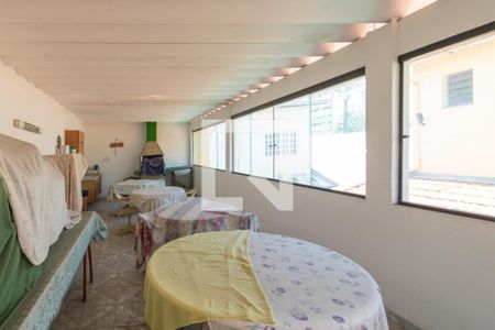 Casa para alugar com 300m², 4 quartos e 3 vagasSalão de Festas