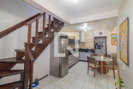 Casa 1 - Sala/Cozinha de casa à venda com 4 quartos, 300m² em Marechal Rondon, Canoas