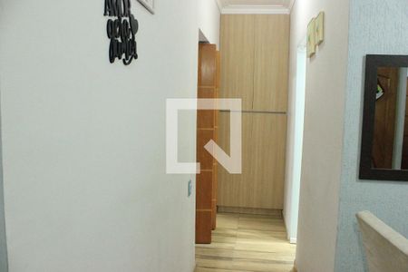 Corredor  de apartamento à venda com 2 quartos, 59m² em Picanço, Guarulhos