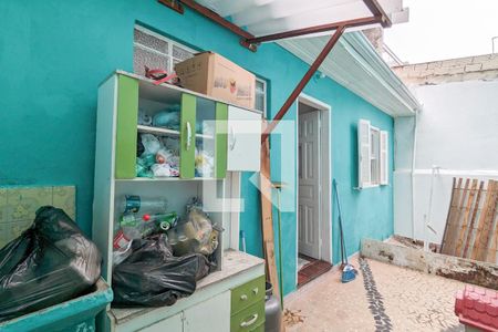 Casa à venda com 300m², 4 quartos e 2 vagasÁrea de serviço da edícula