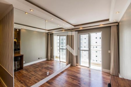 Sala de apartamento para alugar com 2 quartos, 58m² em Jardim Tupanci, Barueri